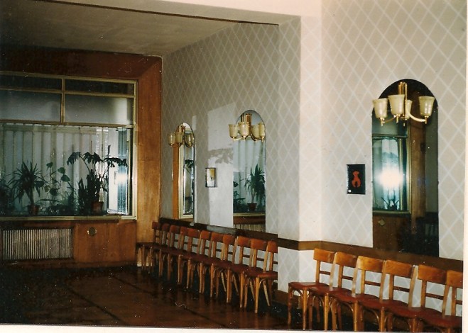 SCHULZ bei Übernahme 1984, Saal