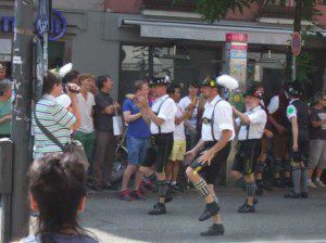 CSD München 2013 Schuhplattler