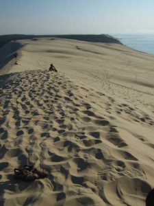 auf der Dune de Pyla, der mit bis zu 110 m Höhe größten Wanderdüne Europas
