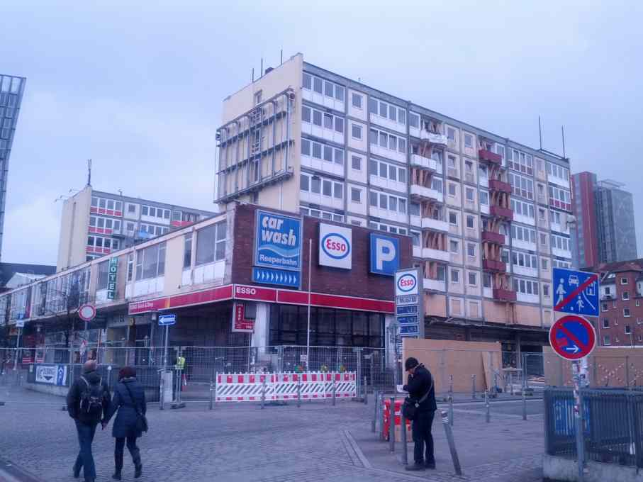 Esso Häuser im Februar 2014