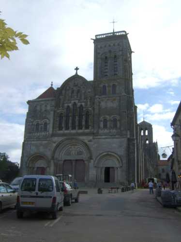 Vezelay Basilika Sainte Marie Madeleine 01