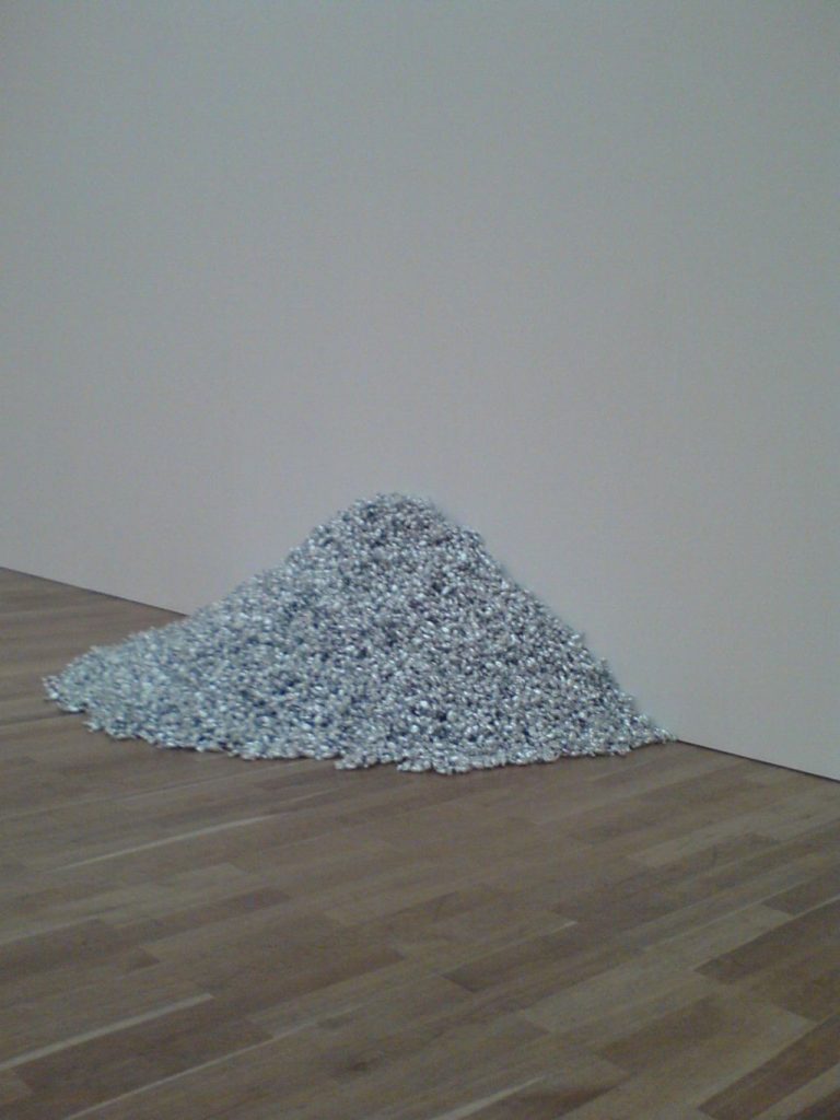 Felix GonzalezTorres (1957 1996) 2mecs