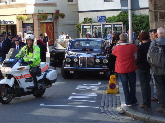 Guernsey / der Gouverneur fährt vor ...