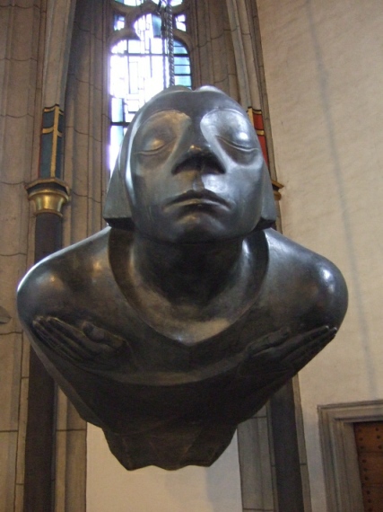 Ernst Barlach Der Schwebende