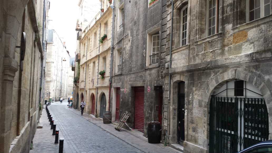 Bordeaux rue de la Tour du Pin 4