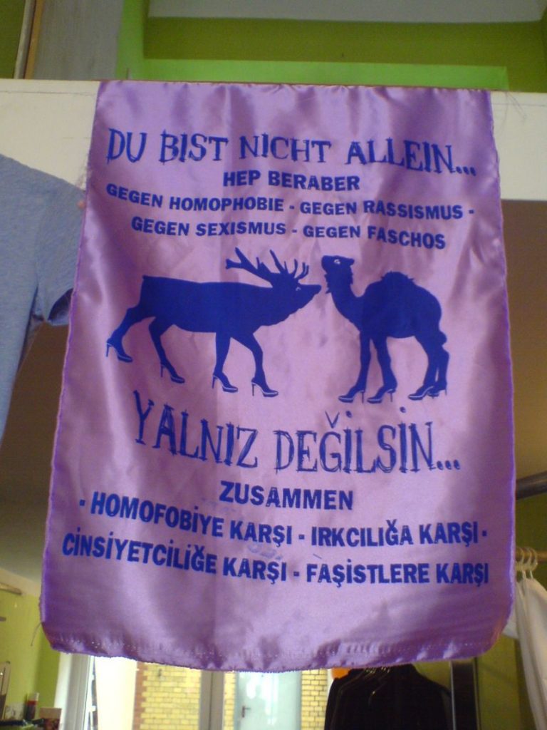 zusammen gegen Homophobie und Rassismus 2mecs