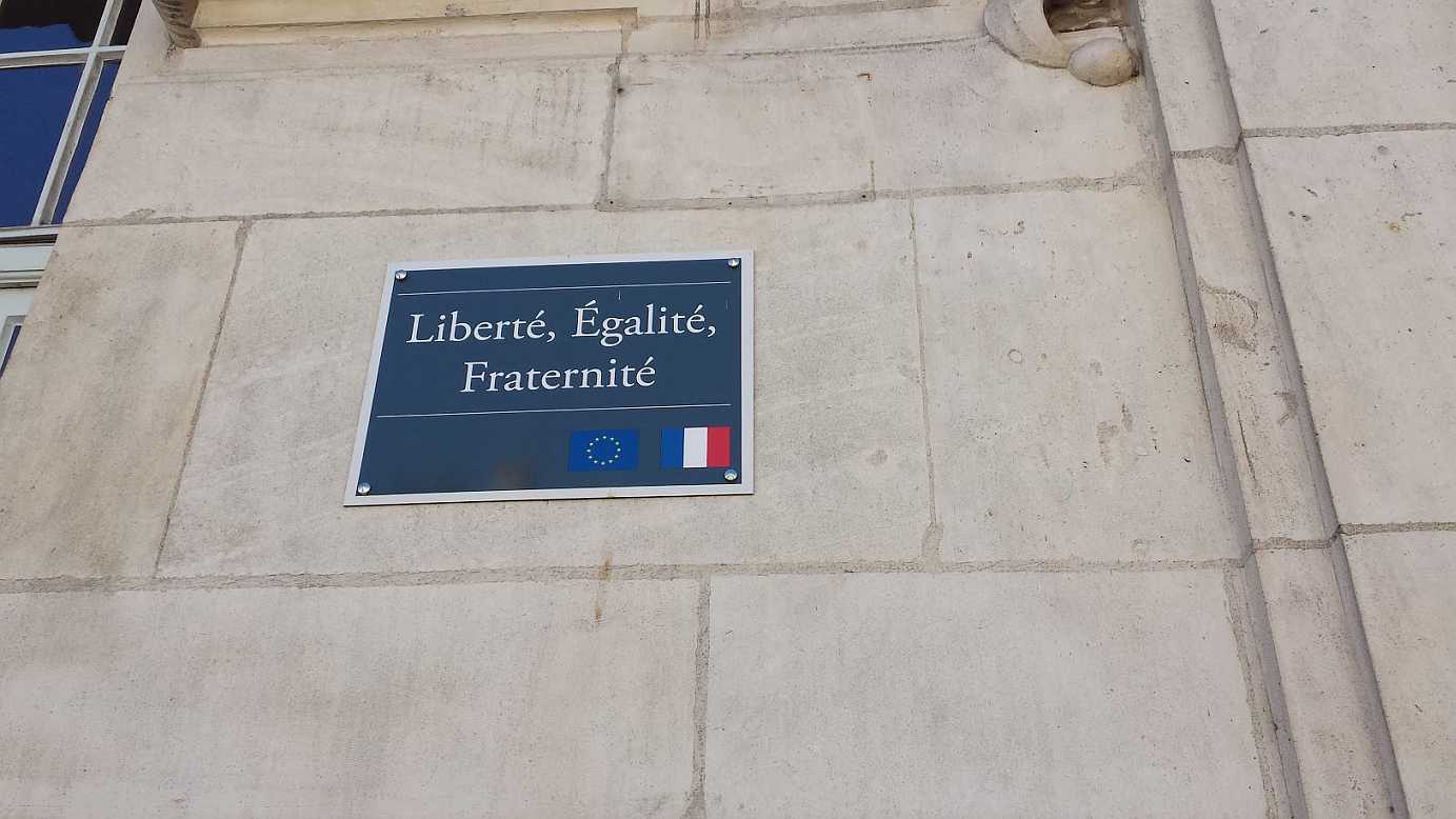 Liberté Egalité Fraternité - Freiheit Gleichheit Brüderlichkeit