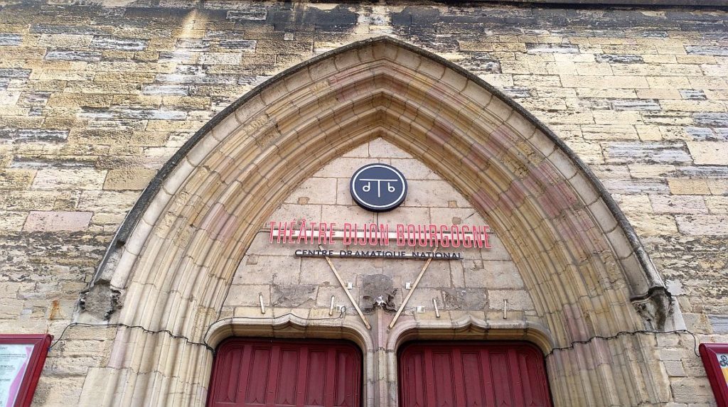 Säkularisierung in Frankreich - die Eglise Saint Jean in Dijon, in der Französischen Revolution säkularisiert und seit 1974 Sitz des Theaters des Burgund