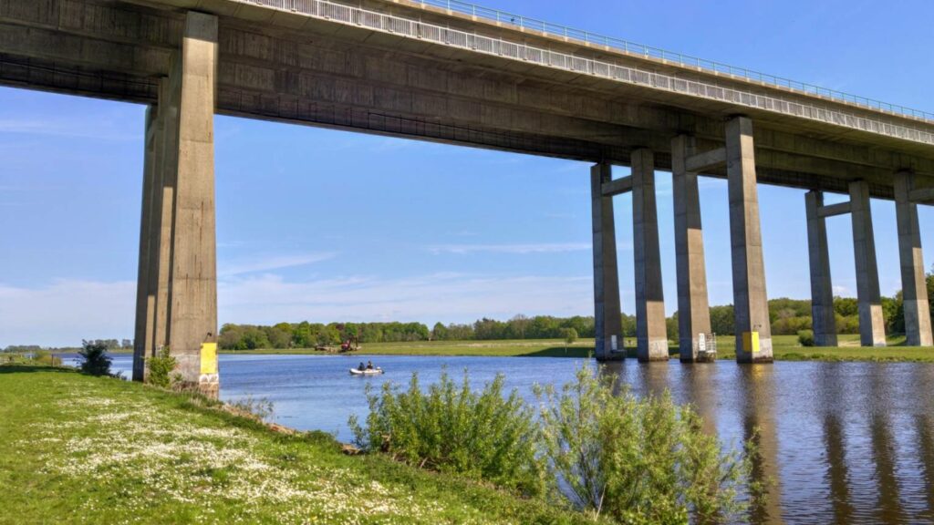 Huntebrücke über die A29 in Oldenburg, Mai 2020