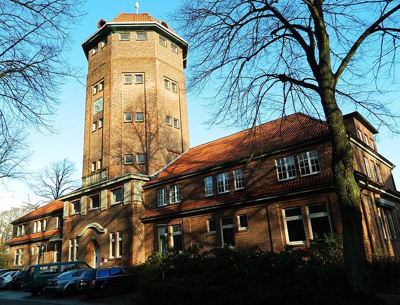 früherer Wasserturm auf dem Gelände des ehemaligen Versorgungsheims Farmsen