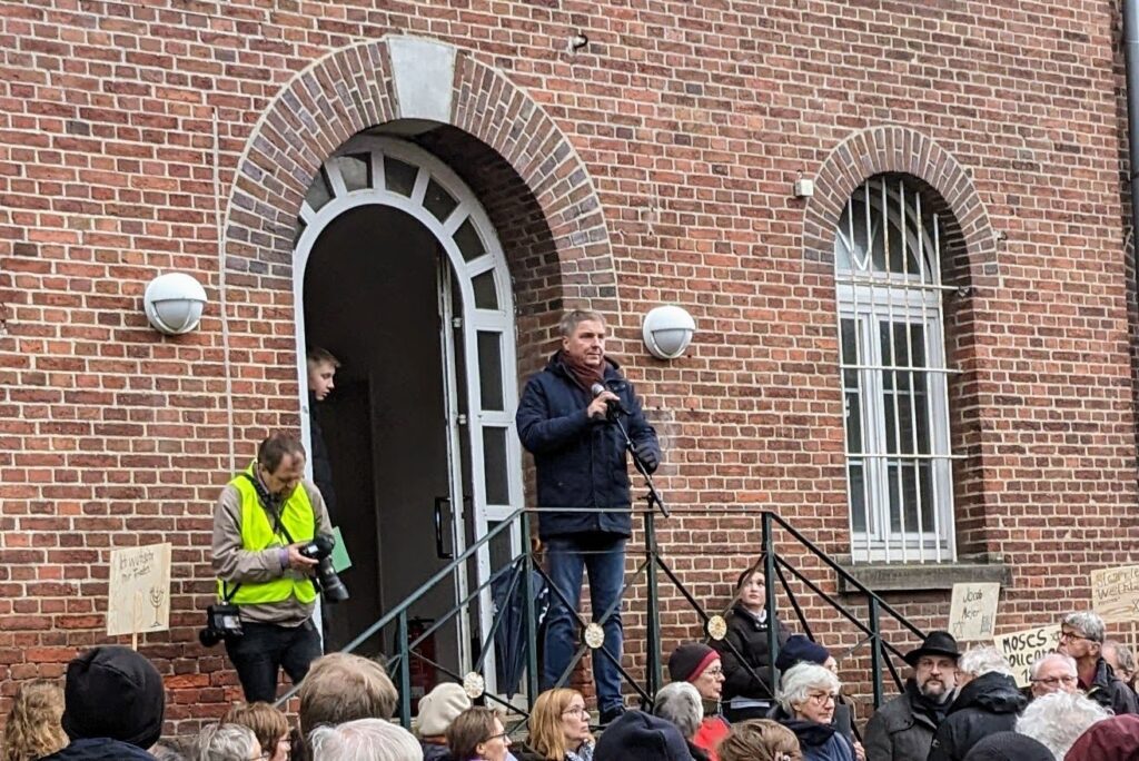 Nie wieder ist jetzt! Rede Oberbürgermeister Jürgen Krogmann Erinnerungsgang Oldenburg 10. November 2023